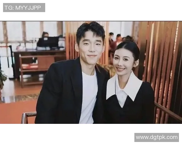 有点甜！陆文博妻子晒二人拍摄婚纱照的花絮：发个够系列