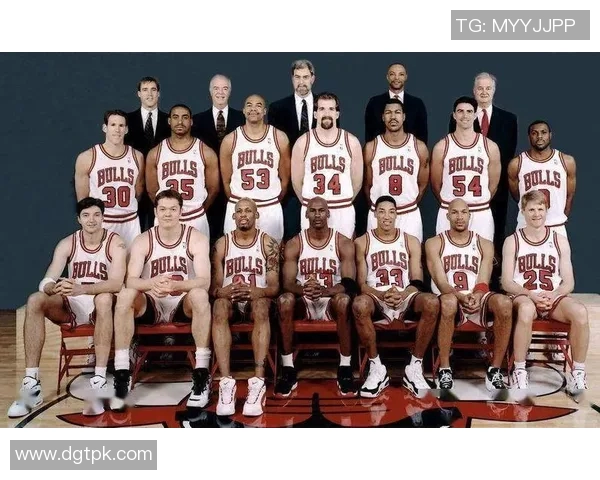 公牛迎战尼克斯首发阵容出炉